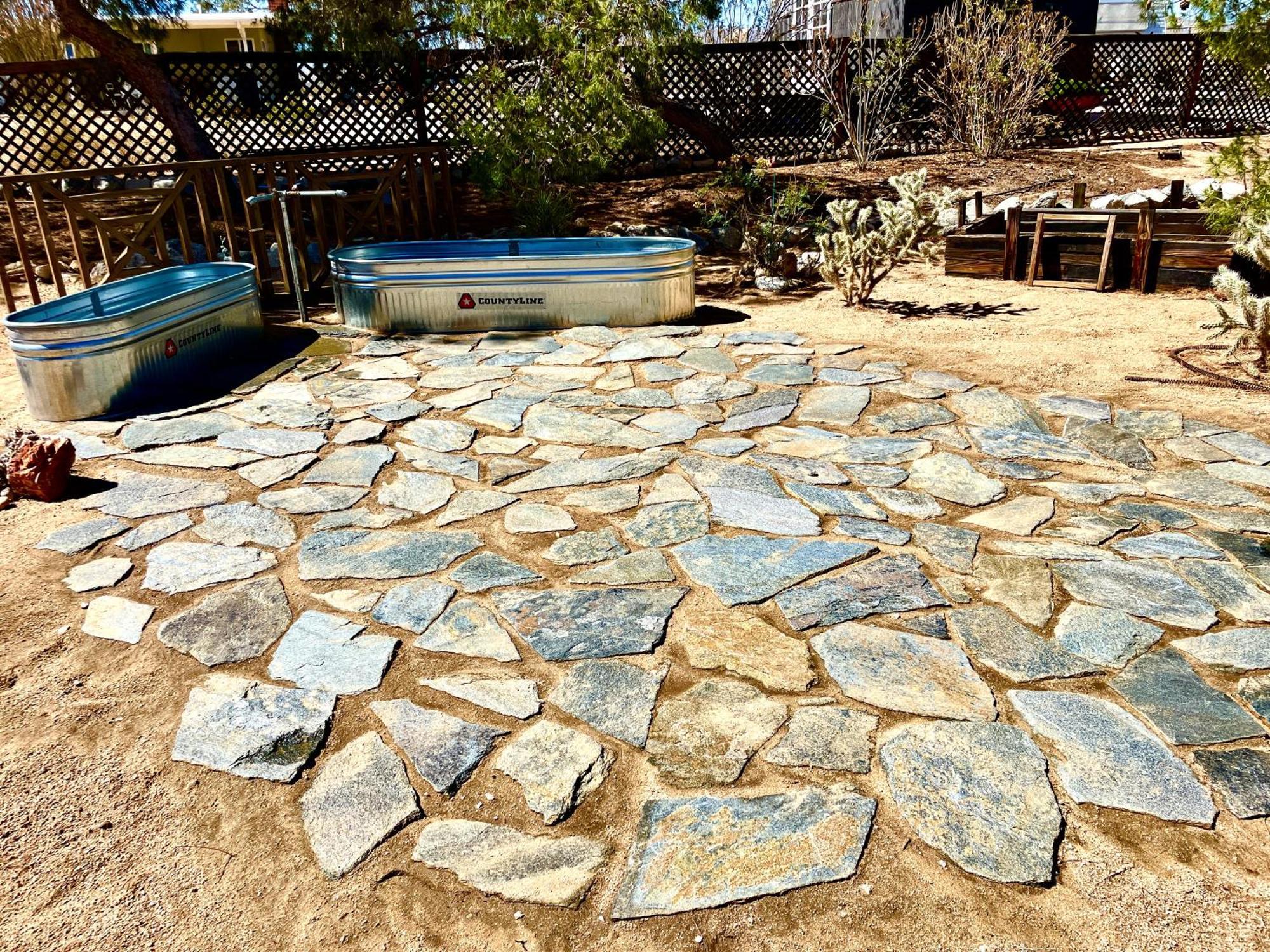 Popular Homestead! Location, Stargaze, Views! 조슈아 트리 외부 사진